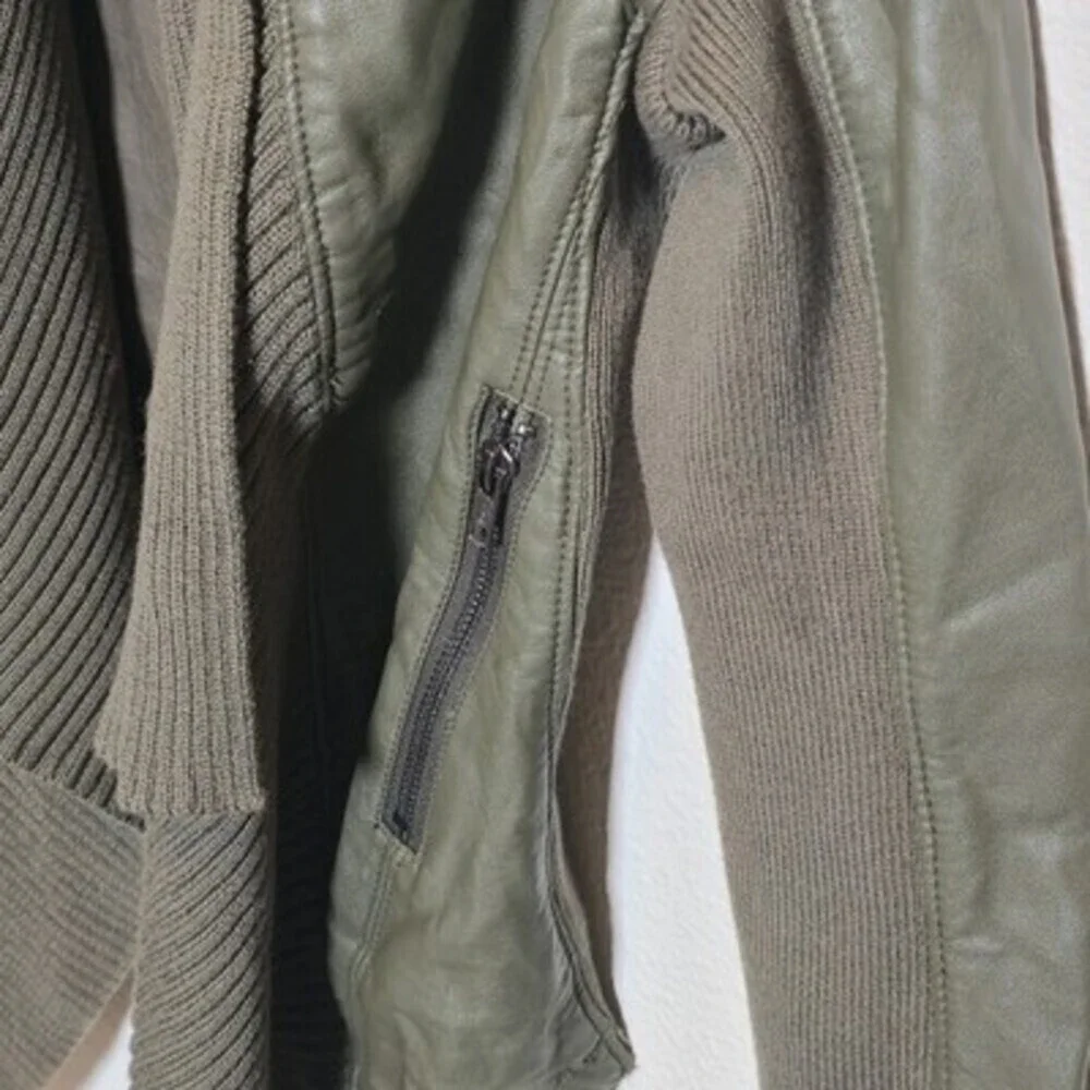 BLANKNYC Olive Green Faux Leather Knit Draped Open Front Moto Jacket XS - Picture 4 of 8
